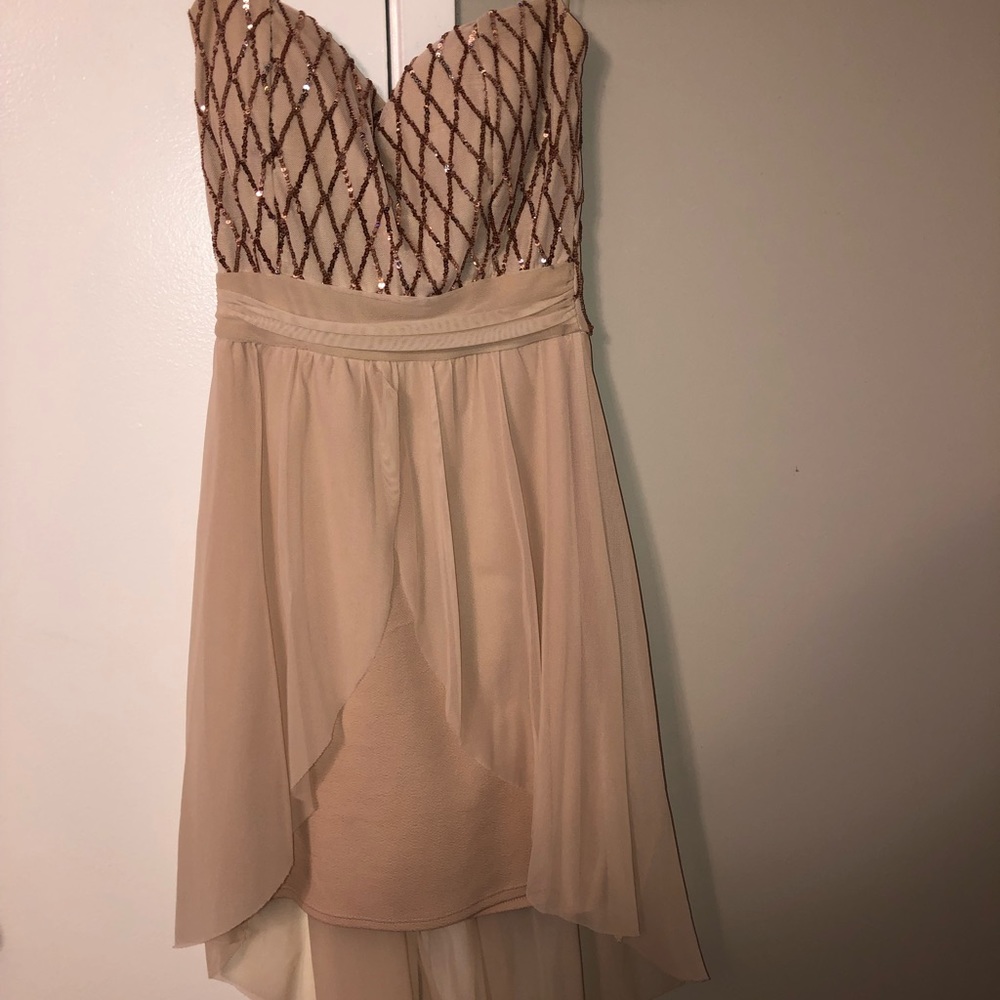 FORMAL DRESS - Picture 2 of 4